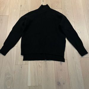 Everlane oversized stroopwafel turtleneck in cashmere